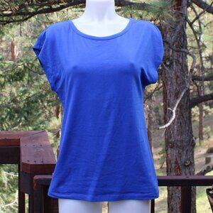Gap Fit Short Sleeved Top